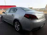 Usado Peugeot 508 Allure 120 CV (88 kW) 2019 Gris Berlina