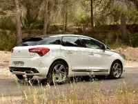 Usado DS Automobiles DS5 Design 150 CV (110 kW) 2015 Blanco Utilitario