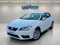Usado Seat Leon Style 110 CV (80 kW) 2018 Blanco Berlina