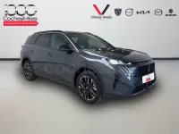 Usado Peugeot 5008 Allure 145 CV (106 kW) 2025 Gris / plata SUV