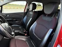 Usado Renault Captur Intens 90 CV (66 kW) 2015 Granate SUV