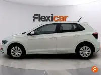 Usado VW Polo Edition 80 CV (58 kW) 2019 Blanco Utilitario