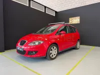 Usado Seat Altea Reference 105 CV (77 kW) 2005 Rojo Monovolumen