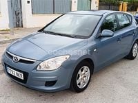Usado Hyundai i30 Comfort 109 CV (80 kW) 2009 Azul Berlina