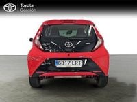 Usado Toyota Aygo X-play 72 CV (52 kW) 2021 Rojo Utilitario