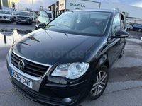 Usado VW Touran Advance 105 CV (77 kW) 2010 Negro Monovolumen
