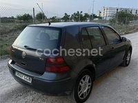Usado VW Golf IV 110 CV (80 kW) 2003 Negro Berlina