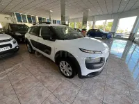 Usado Citroën C4 Feel 82 CV (60 kW) 2017 Blanco Berlina