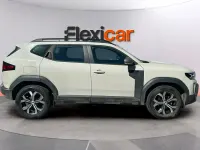Usado Dacia Duster Essentiel 101 CV (74 kW) 2024 Marrón SUV