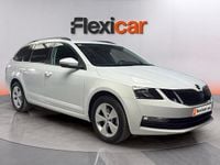 Usado Skoda Octavia Active 115 CV (84 kW) 2018 Blanco Berlina