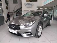 Usado Infiniti Q30 Premium 170 CV (125 kW) 2018 Gris Utilitario