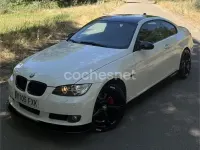 Usado BMW 320 177 CV (130 kW) 2007 Blanco Coupe
