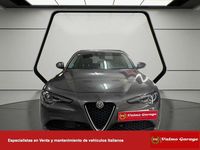 Usado Alfa Romeo Giulia Super 180 CV (132 kW) 2016 Gris Berlina