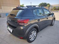 Usado Dacia Sandero Expression 101 CV (74 kW) 2023 Negro Berlina
