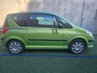 Usado Peugeot 1007 90 CV (66 kW) 2005 Verde Monovolumen