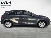 Usado Kia Ceed 101 CV (74 kW) 2023 Negro Utilitario