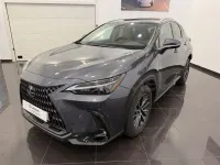 Usado Lexus NX450h+ 292 CV (214 kW) 2025 Gris / plata SUV