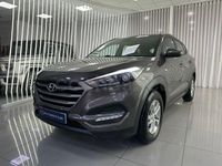 Usado Hyundai Tucson 115 CV (84 kW) 2017 Gris / plata SUV