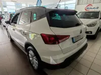 Usado Seat Arona Style 115 CV (84 kW) 2025 Blanco SUV