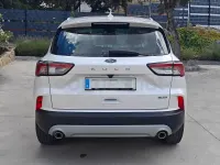 Usado Ford Kuga Titanium 190 CV (139 kW) 2022 Blanco SUV