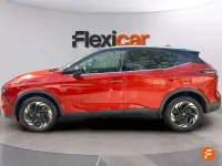Usado Nissan Qashqai N-Connecta 140 CV (102 kW) 2025 Rojo SUV
