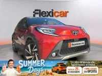 Usado Toyota Aygo X Play 72 CV (52 kW) 2022 Rojo SUV