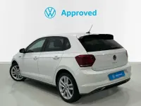 Usado VW Polo R-line 110 CV (80 kW) 2021 Blanco Utilitario