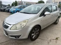 Usado Opel Corsa Essentia 70 CV (51 kW) 2006 Gris / plata Utilitario