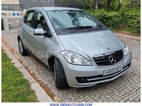 Begagnad Mercedes A180 109 HK (80 kW) 2011 Grå Minibuss