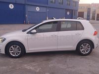 Usado VW Golf VII 115 CV (84 kW) 2019 Blanco Berlina