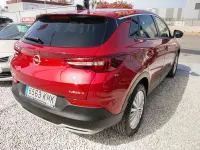 Usado Opel Grandland X Business 120 CV (88 kW) 2018 Rojo SUV