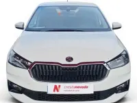 Usado Skoda Fabia Selection 80 CV (58 kW) 2024 Blanco Utilitario