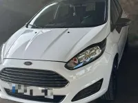 Usado Ford Fiesta Trend 75 CV (55 kW) 2015 Blanco Utilitario