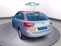 Usado Seat Ibiza Style 90 CV (66 kW) 2010 Gris Utilitario