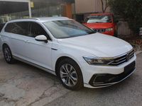 Używany VW Passat GTE 219 KM (161 kW) 2021 Biały Kombi