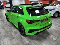 Usado Audi RS3 Sportback 400 CV (294 kW) 2022 Verde Utilitario