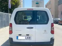 Usado Peugeot Rifter Active 102 CV (75 kW) 2020 Blanco Monovolumen