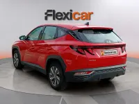 Usado Hyundai Tucson 150 HP (110 kW) 2023 Vermelho SUV