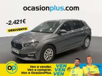 Usado Skoda Fabia Selection 95 CV (69 kW) 2025 Gris Utilitario