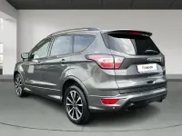 Usado Ford Kuga Titanium 182 CV (133 kW) 2016 Gris SUV