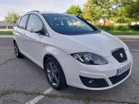 Usado Seat Altea XL I-Tech 105 CV (77 kW) 2014 Blanco Monovolumen