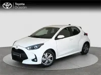 Begagnad Toyota Yaris Hybrid Active 116 HK (85 kW) 2025 Vit Sedan