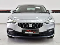 Usado Seat Leon XCELLENCE 150 CV (110 kW) 2022 Gris / plata Berlina
