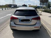 Usado Mercedes A180 109 HP (80 kW) 2020 Cinzento Citadino