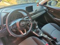 Usado Mazda 2 90 CV (66 kW) 2018 Negro Berlina