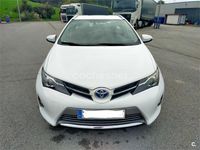 Usado Toyota Auris Hybrid Advance 136 CV (100 kW) 2014 Blanco Familiar