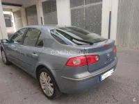 Usado Renault Laguna II Dynamique 150 CV (110 kW) 2006 Azul Berlina