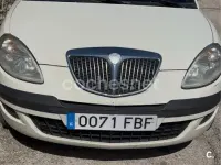 Usado Lancia Ypsilon 60 CV (44 kW) 2006 Blanco Utilitario