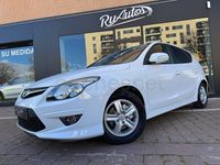 Usado Hyundai i30 Comfort 90 CV (66 kW) 2010 Blanco Berlina