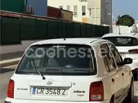 Usado Nissan Micra 55 CV (40 kW) 2000 Blanco Utilitario